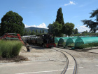 Auf der Fahrt durchquert der Zug eine Baustelle der Baumschule [15. August 2020]