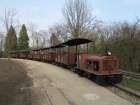 Die Syringa rangiert im Bahnhof Baumschulsee einen Zug mit sechs Wagen [21. März 2014]